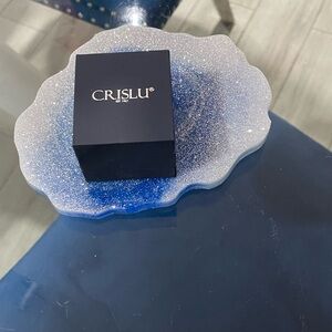 Crislu 3ct earrings NEW